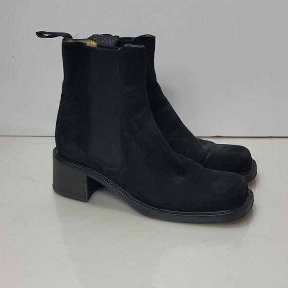 FreeLance Suede Boots size 35 or 4.5 - Picture 1 of 12
